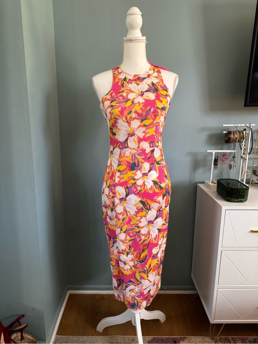 NWT Vernacular Floral Midi Sheath Dress in Pink Tropical Vacation